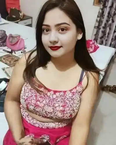 Ozhukarai Call Girl