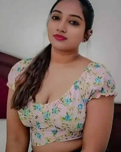 Call Girls Ozhukarai Cash On Delivery